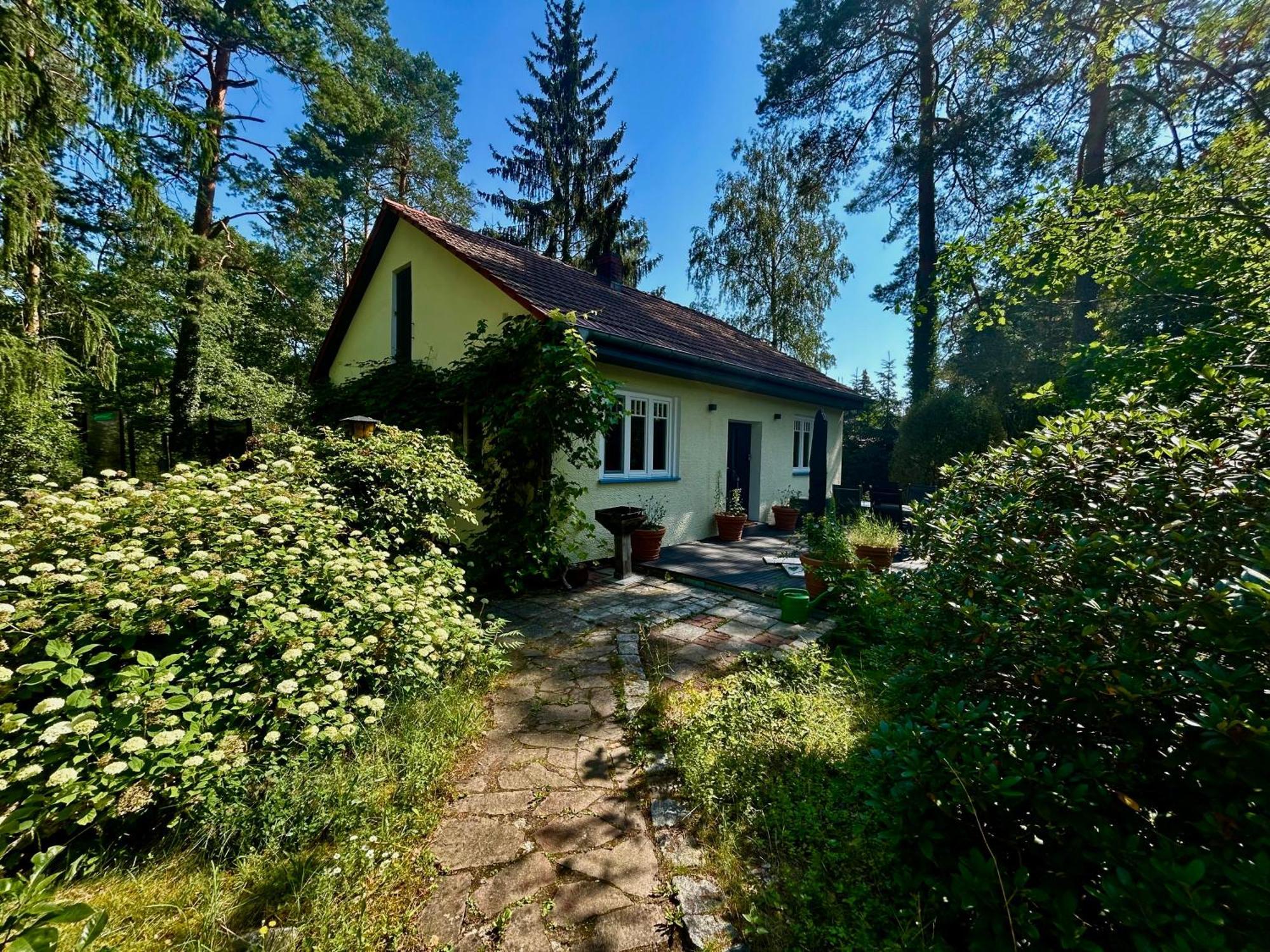 Ferienhaus Im Gruenen Mit Kamin Oranienburg Esterno foto
